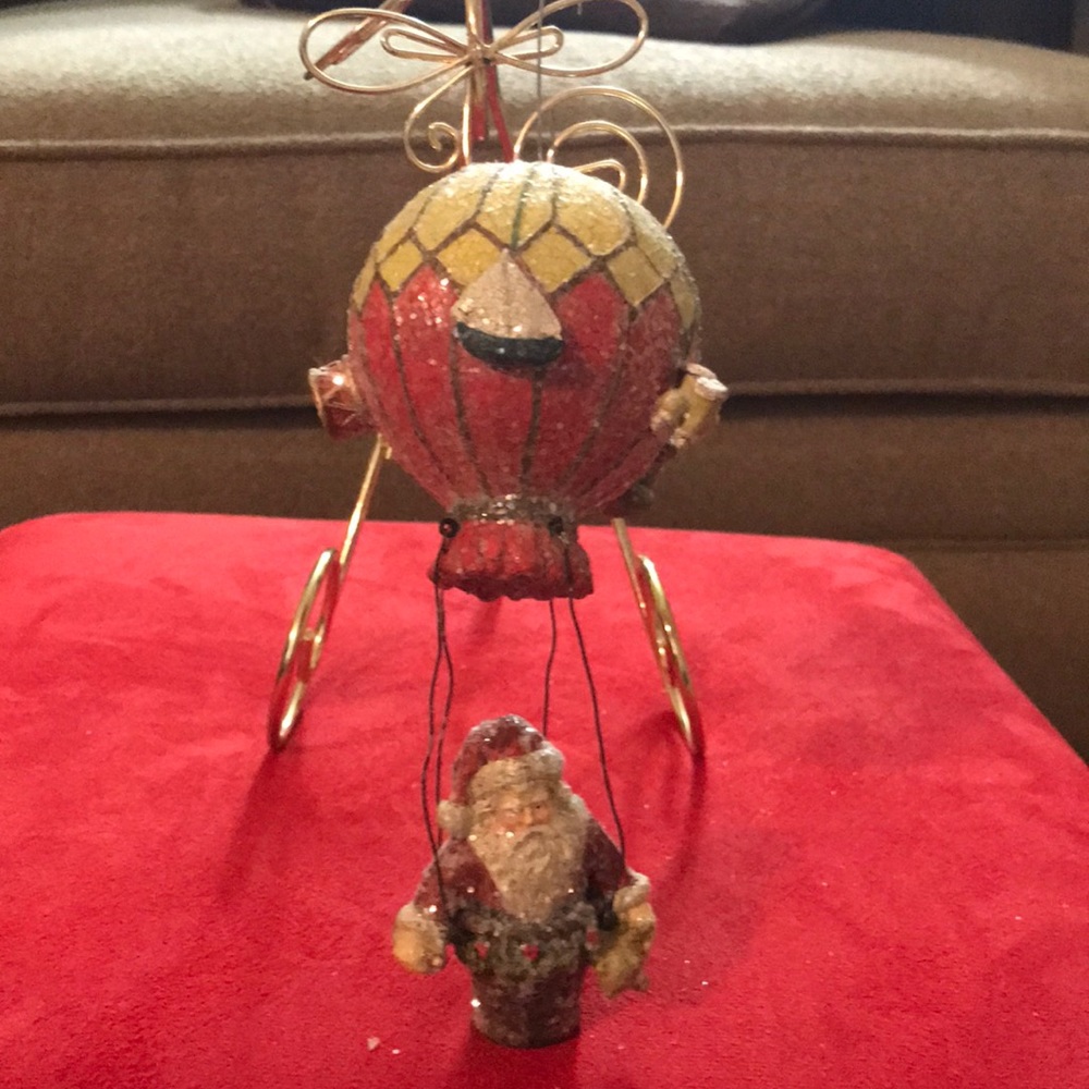 Santa Hot Air Balloon Ornament!